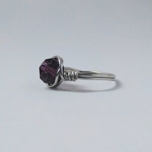 Beautiful Violet Bead Handmade Twisted Silver Wire Ring Size 6.5